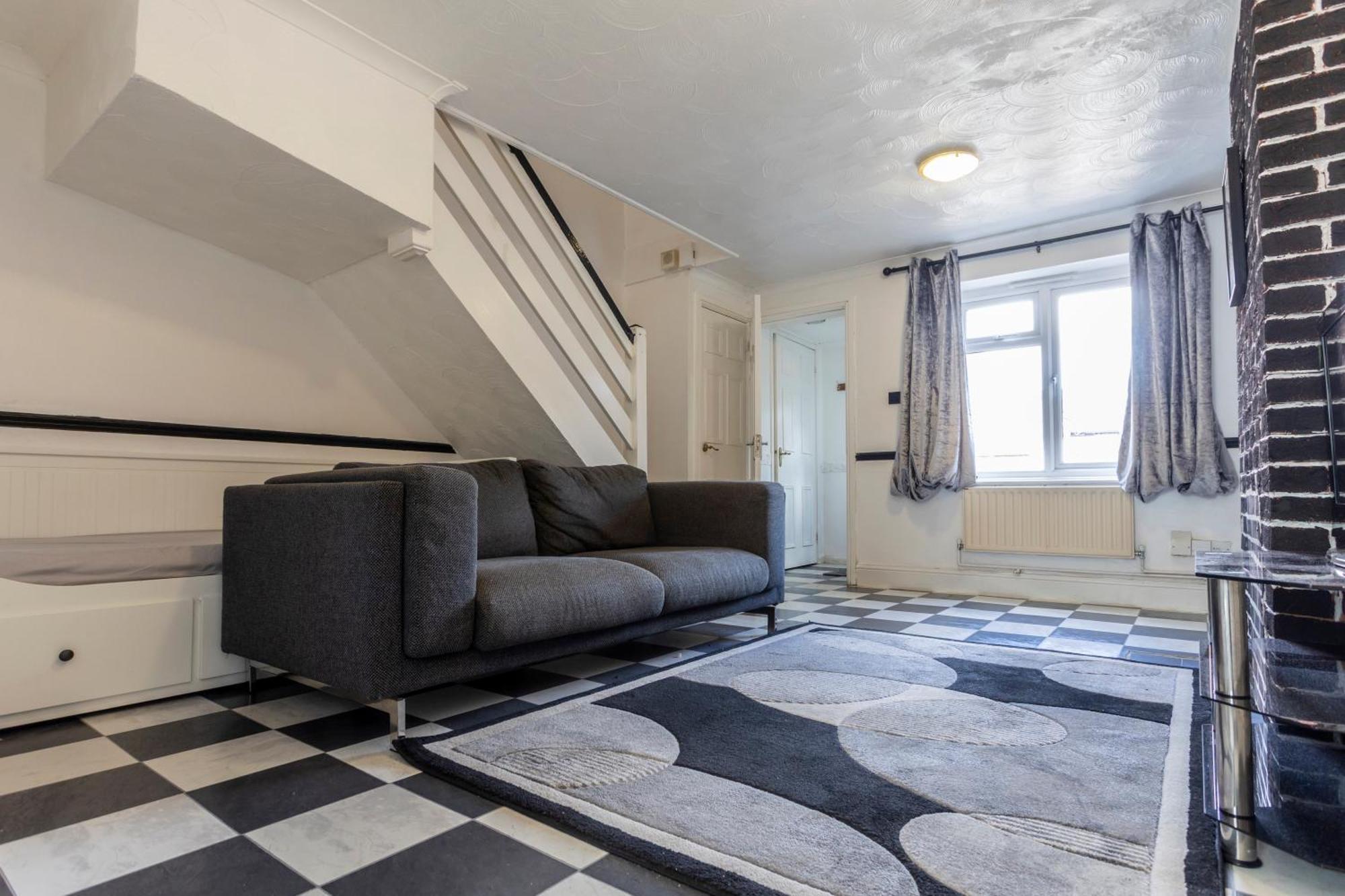 Cosy Home By Excel Centre & City Airport Londen Buitenkant foto